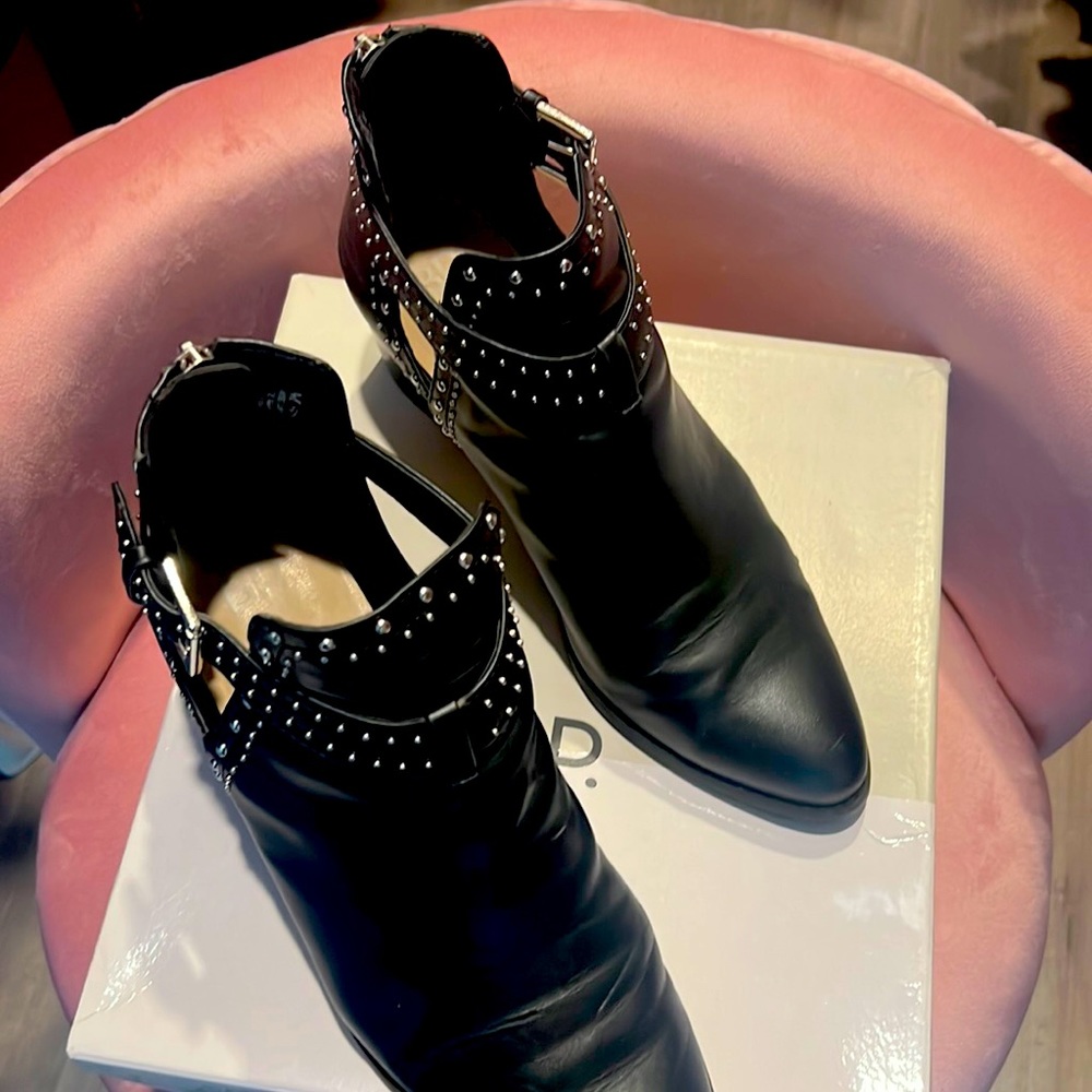 BP black ankle boots - GREAT DEAL!!!